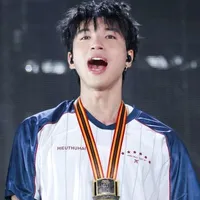 Trần Minh Hiếu - HIEUTHUHAI