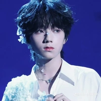 Vương Lỗ Kiệt_gã