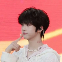 Trương Hàm Thụy