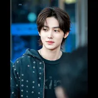 Eom Sung-hyun(seonghyeon)