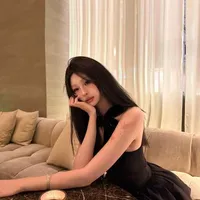 Khắc Như Nguyệt : knguuyet_