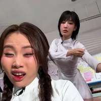 chi don đang bị khùn nặng