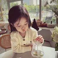 ji-woo