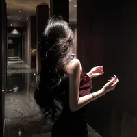 Daisy   @daisyy.luv