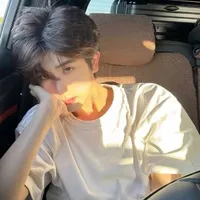 Thượng Viên Tuấn Triết @lipraerin ♎︎