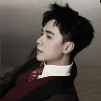 Lê Quang Hùng|hắn