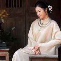 Vợ Lẽ_( bước ra từ lầu xanh)