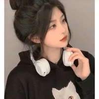 khả ái(ái tên là bông)