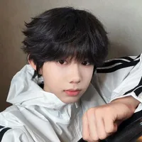 Trần Dịch Hằng_hắn