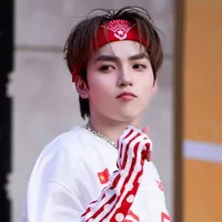 Long Hoàng