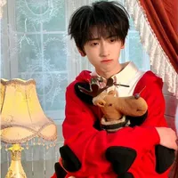 Tả Kì Hàm_em