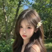 Hà Thị Huyền Anh-Em của anh