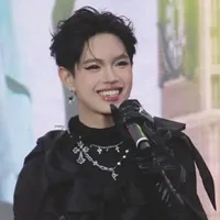 Kiều-bạn em