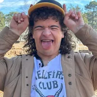 Dustin 🧢💞