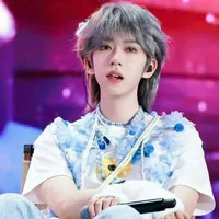 Hạ Tuấn Lâm