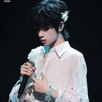 Vương Lỗ Kiệt"hắn ta"
