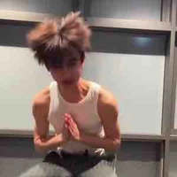 Huyền Chíp_@eomsean.