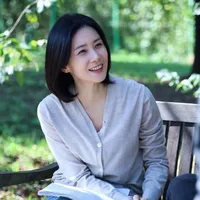 Mẹ anh