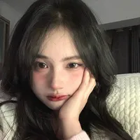 Minh Anh (17 tuổi)