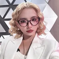 Hiền Mai