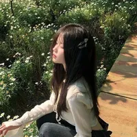 Gia Hân - @giahanna