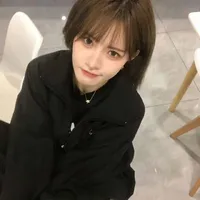 Bai XinYu_em