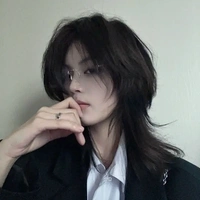 Thiên Tử Vi°-_-°Aletz