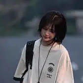 Nguyễn Ngọc Ly°-_-°Yula