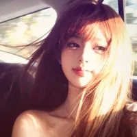 Lily Warris