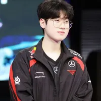 Choi Wooje •Zeus•