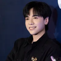 Lee Hùngg ~