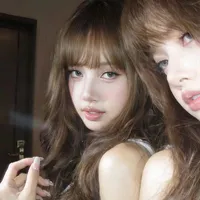 Lalisa Manobal [Cô]