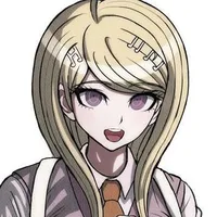Kaede Akamatsu ( Cái đàn lủng lẳng 😰😱)