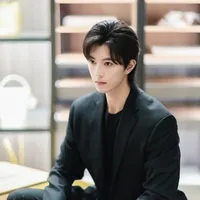 Khâu Đỉnh Kiệt
