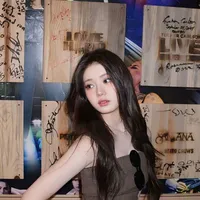 Lee Dain / Rora