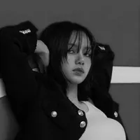 Lalisa Manobal {Cô}
