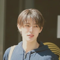 Seonghyeon/*@MasLums*\
