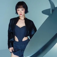 Miu Lê-Lê Ánh Nhật