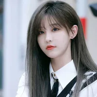Vương Hiểu Gia-chị cô