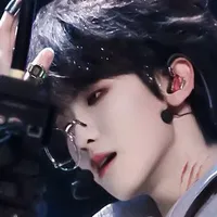 Tả Kỳ Hàm / @Kiyo193
