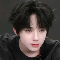 Vương Lỗ Kiệt / @Lulu081