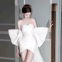 Đỗ Quỳnh Chi (mẹ của em) 