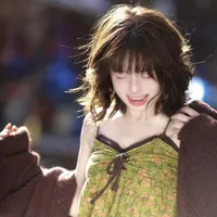 Mẫn Cự Giải