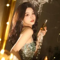 Bạch Lệ Chi - Lee