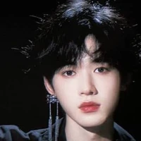 Tống Á Hiên / cậu /