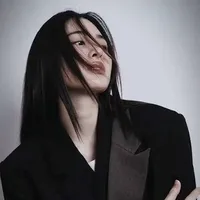 Sirilak Kwong ( Lingling )