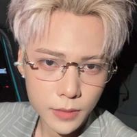 Nguyễn Hoàng Bách(JeyB)
