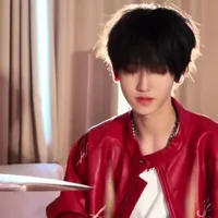Zuoqihan_em_
