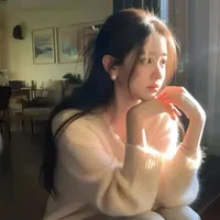 Kim Hayoon ( Cara )
