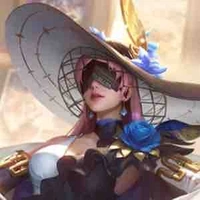 Ilumia- gv văn, hiệu trưởng